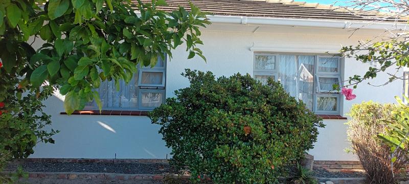 4 Bedroom Property for Sale in Heathfield Western Cape